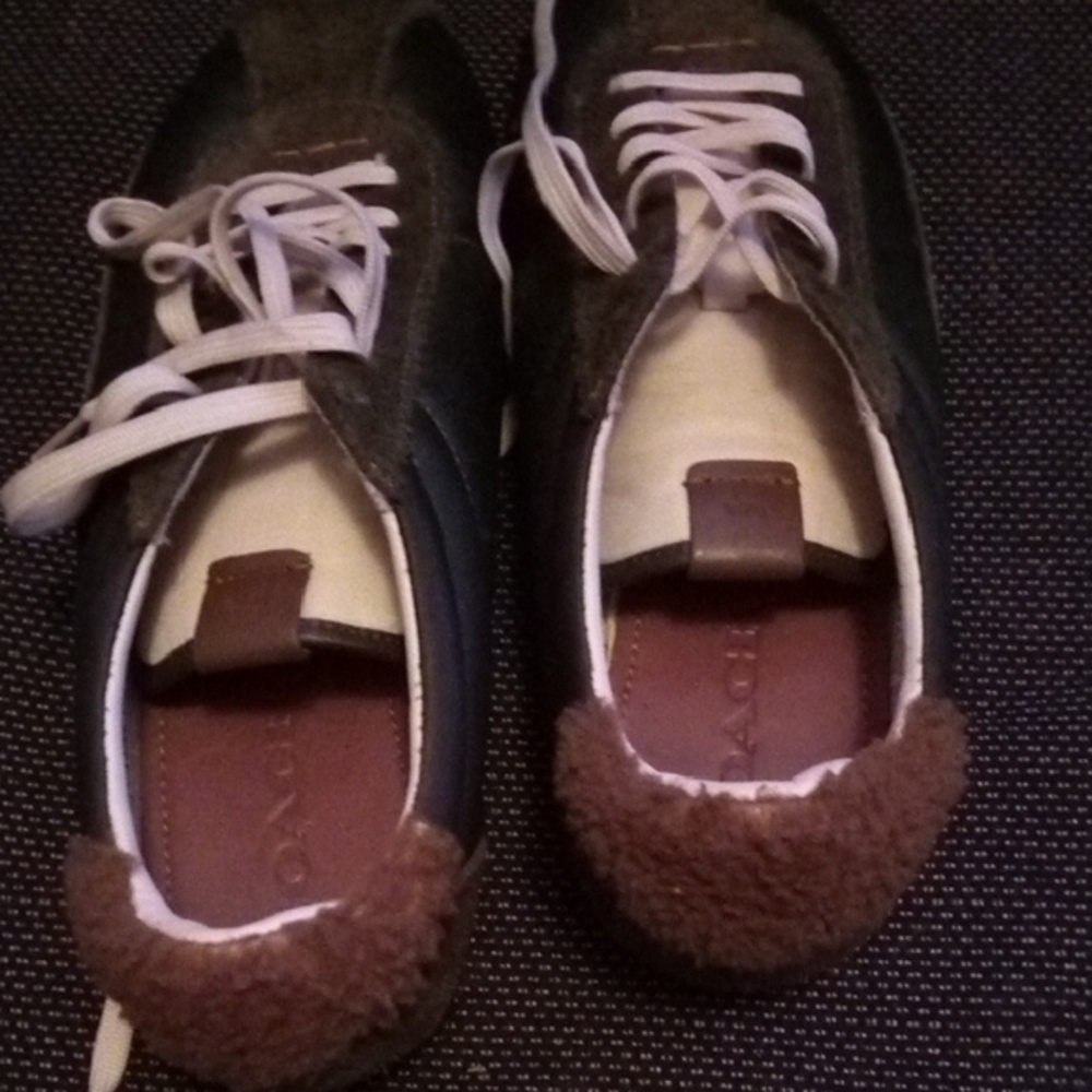 Coach Green and Brown Sneakers Classic Design - Picture 3 of 5
